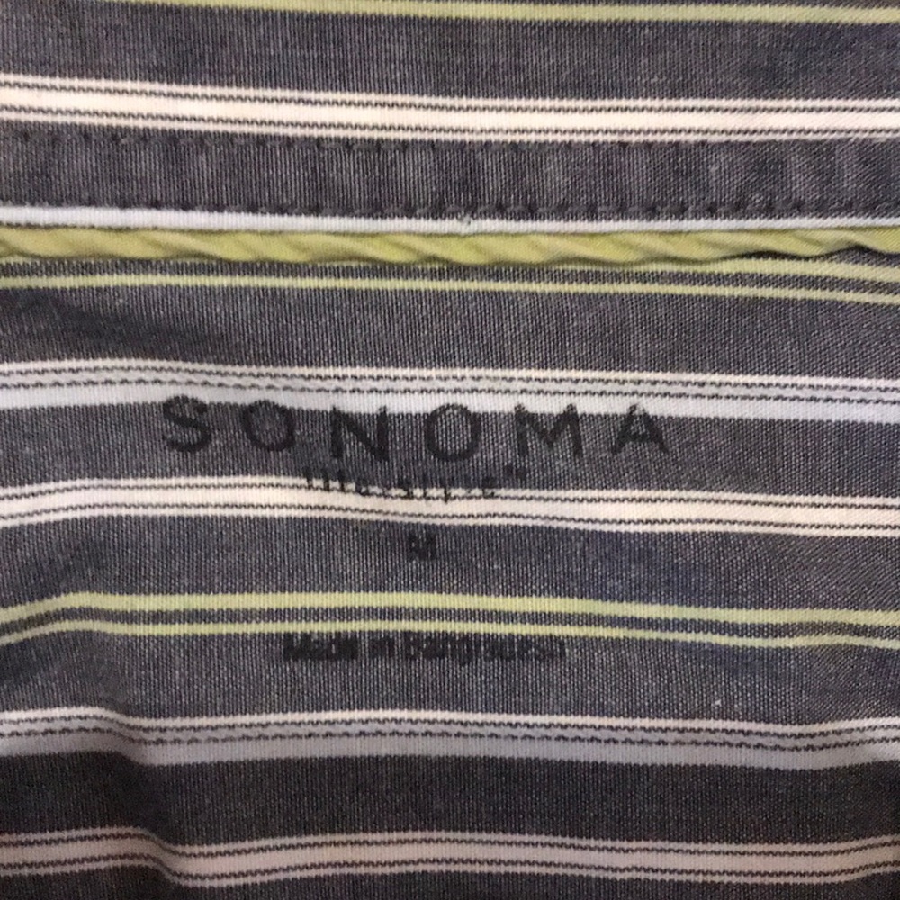 Men’s Button Up - Picture 3 of 3